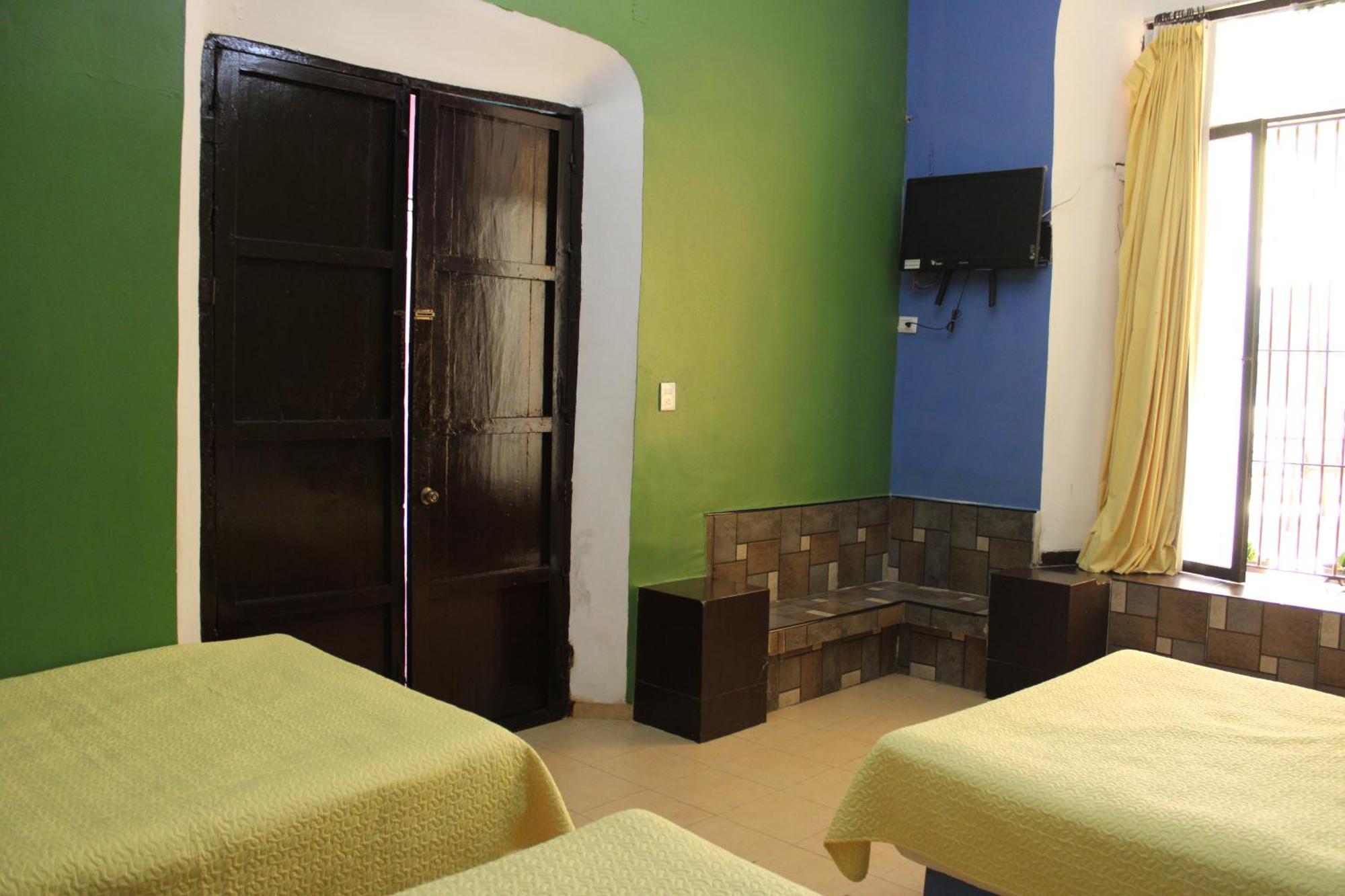 Hotel Guaranducha Inn Campeche Rom bilde